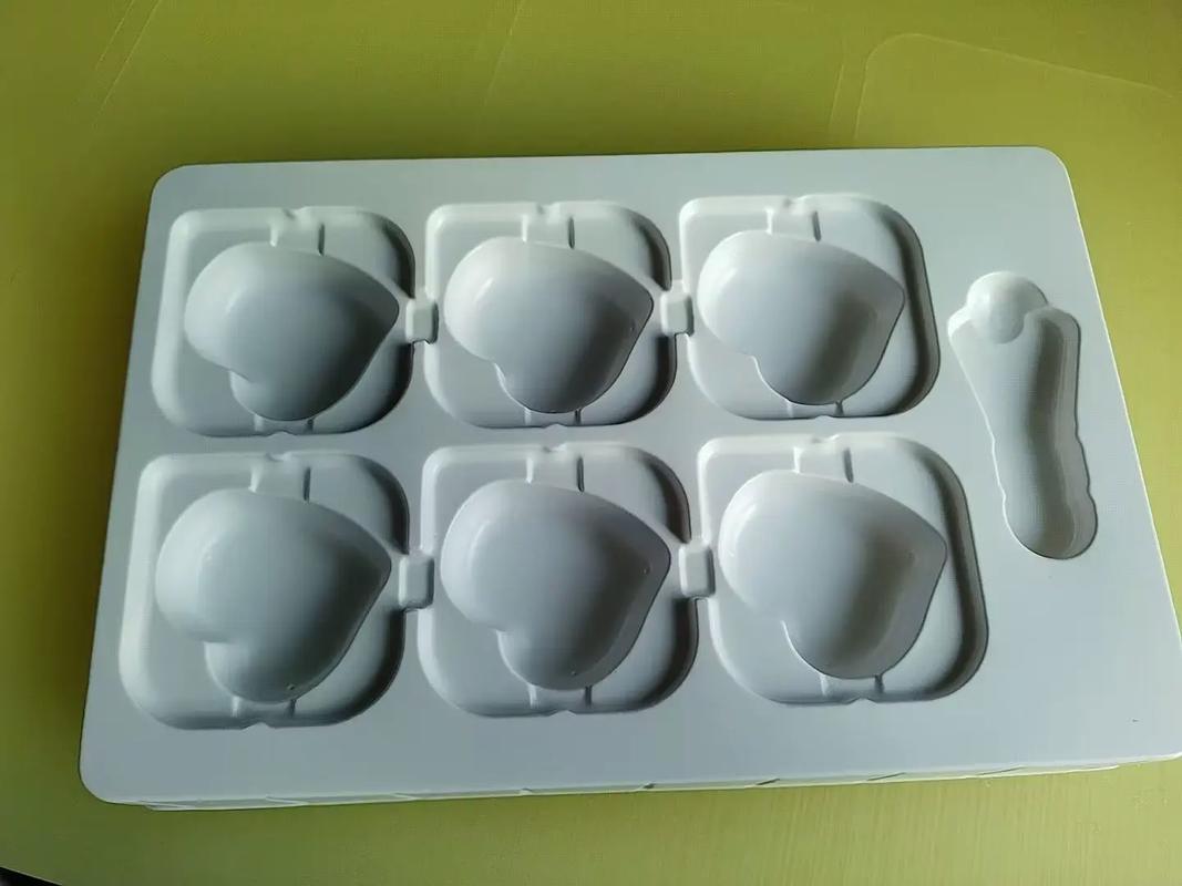 吸塑塑料制品的专业生产与模具设计制造